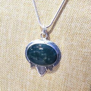 Mens 'Handmade Lrg Bloodstone 925 Pendant Necklace